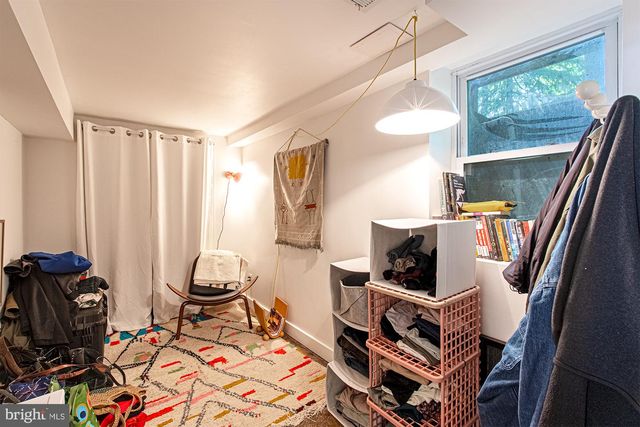 7703 POPLAR TREE LN, Falls Church, VA 22042