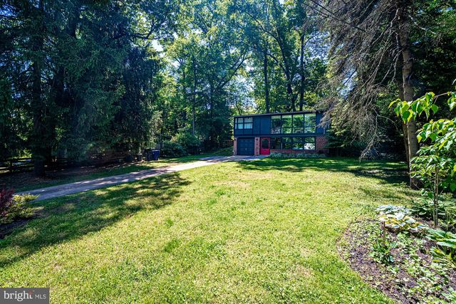7703 POPLAR TREE LN, Falls Church, VA 22042