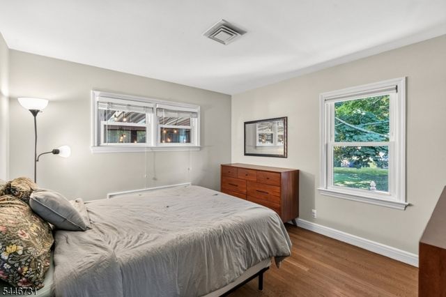 5 Gaston Ave, Raritan Boro, NJ 08869