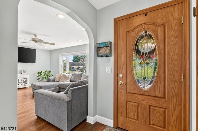 5 Gaston Ave, Raritan Boro, NJ 08869