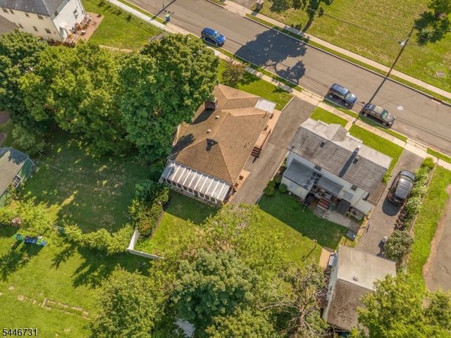 5 Gaston Ave, Raritan Boro, NJ 08869
