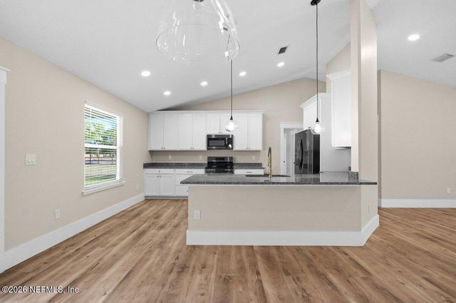 6093 TAYLOR Road, Jacksonville, FL 32234