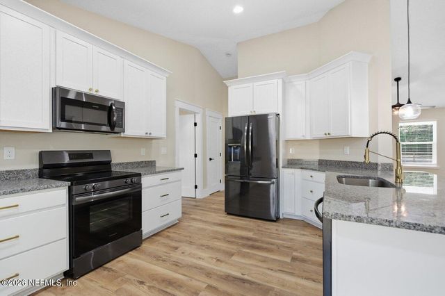 6093 TAYLOR Road, Jacksonville, FL 32234