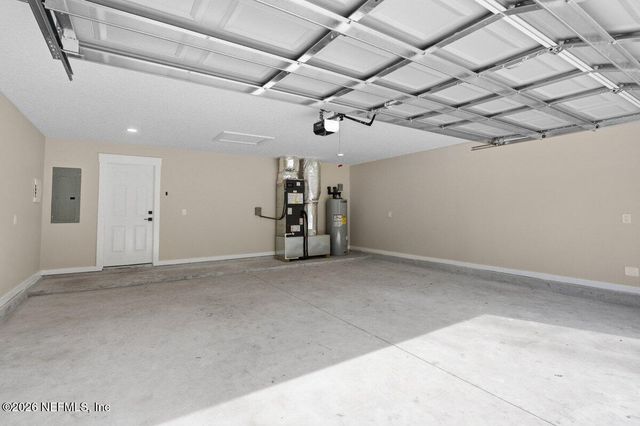 6093 TAYLOR Road, Jacksonville, FL 32234