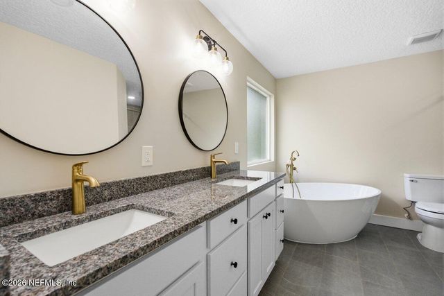 6093 TAYLOR Road, Jacksonville, FL 32234