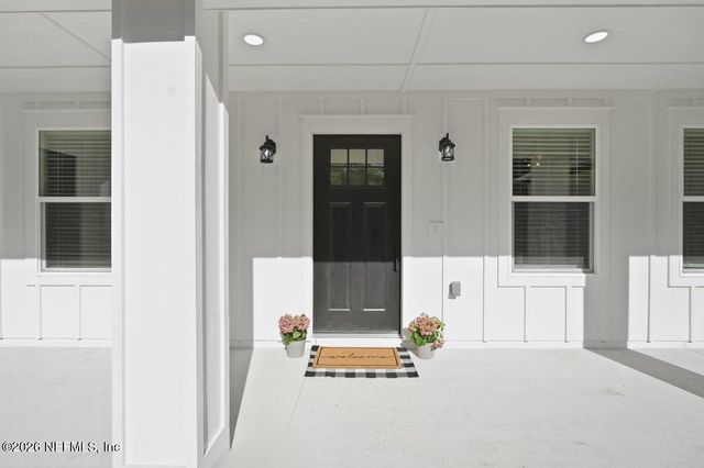 6093 TAYLOR Road, Jacksonville, FL 32234
