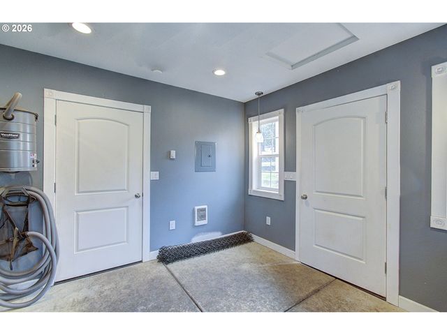 523 Ne SQUIRE Rd, Washougal, WA 98671