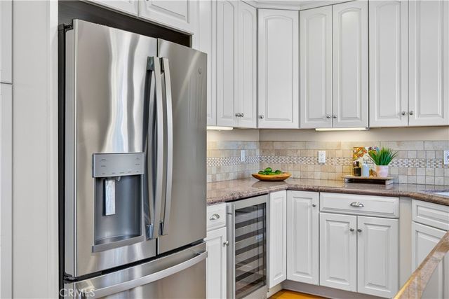 345 Park Avenue, Long Beach, CA 90814