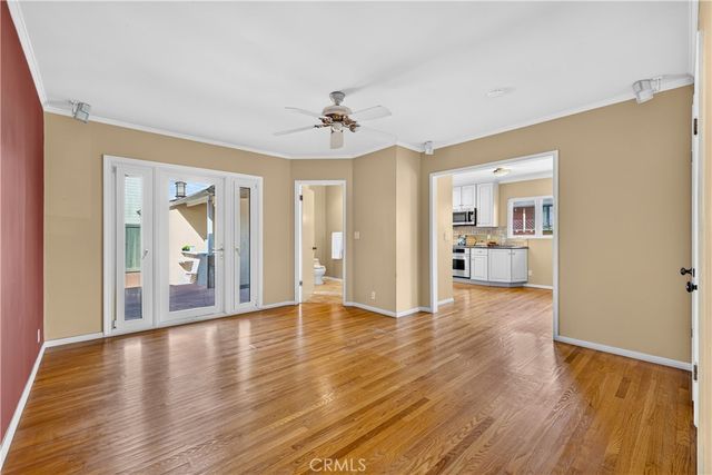 345 Park Avenue, Long Beach, CA 90814