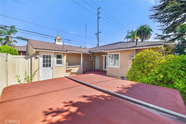 345 Park Avenue, Long Beach, CA 90814