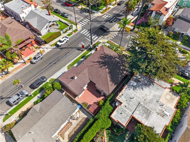 345 Park Avenue, Long Beach, CA 90814