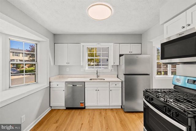 816 CENTRAL HILLS LN, Landover, MD 20785