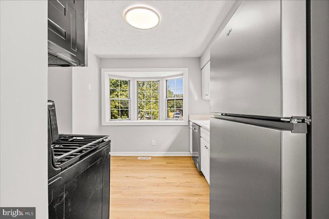 816 CENTRAL HILLS LN, Landover, MD 20785