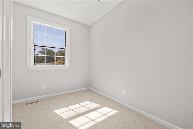 816 CENTRAL HILLS LN, Landover, MD 20785