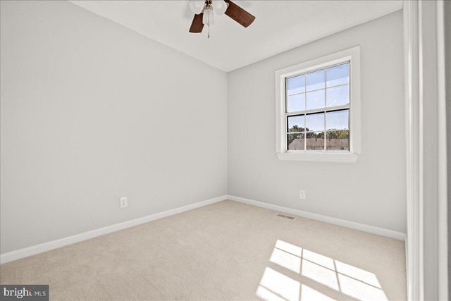 816 CENTRAL HILLS LN, Landover, MD 20785