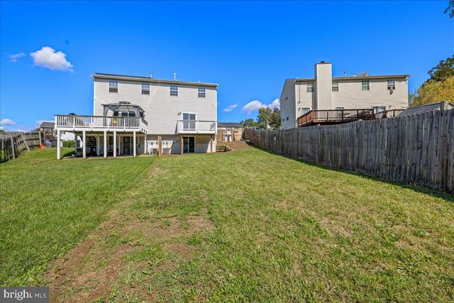 816 CENTRAL HILLS LN, Landover, MD 20785