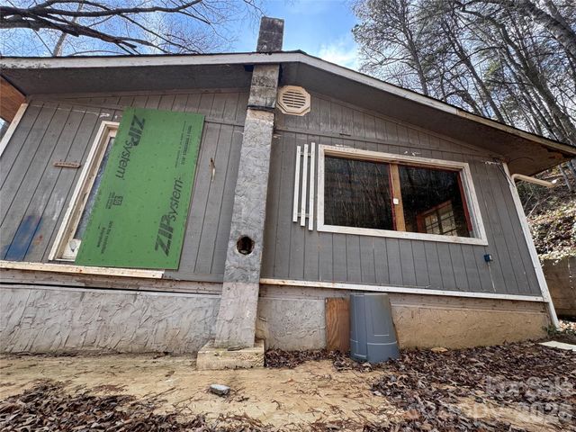 90 Scenic Hill Drive, Bryson City, NC 28713