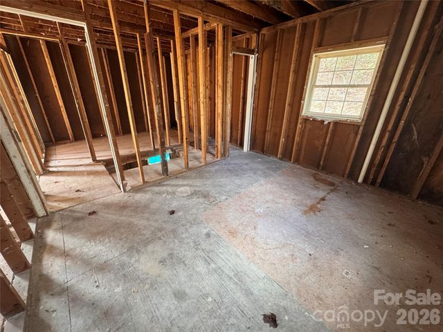 90 Scenic Hill Drive, Bryson City, NC 28713