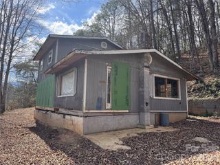 90 Scenic Hill Drive, Bryson City, NC 28713