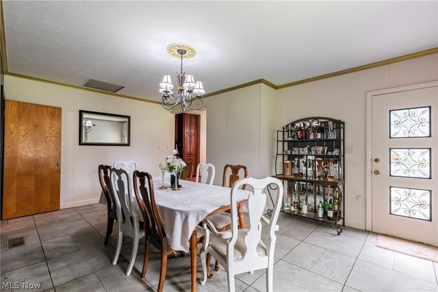 8060 Sigle Lane, Poland, OH 44514