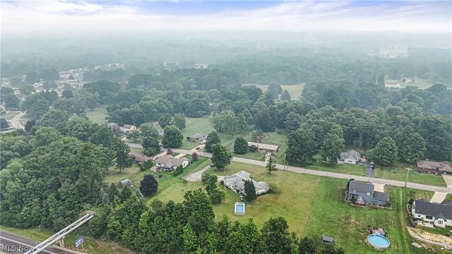 8060 Sigle Lane, Poland, OH 44514