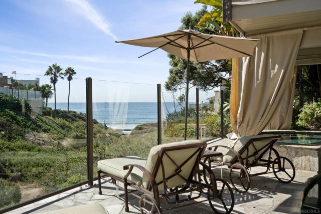 647 Loring St, San Diego, CA 92109