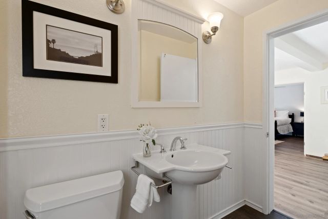 647 Loring St, San Diego, CA 92109