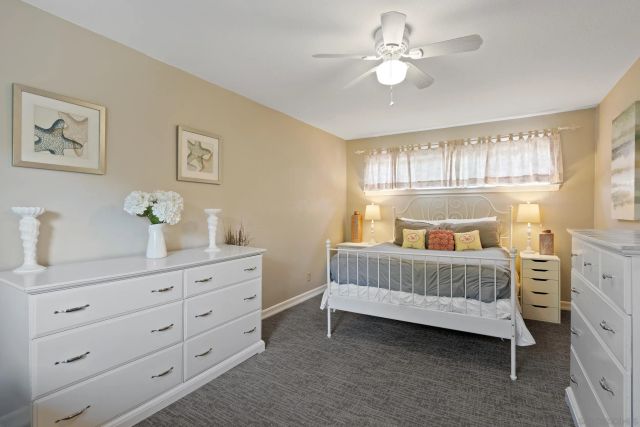 647 Loring St, San Diego, CA 92109