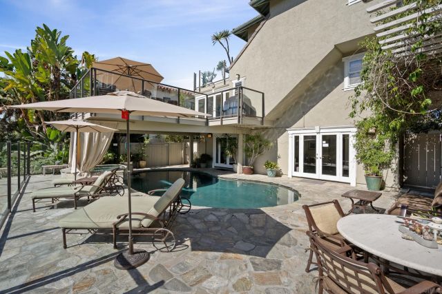 647 Loring St, San Diego, CA 92109