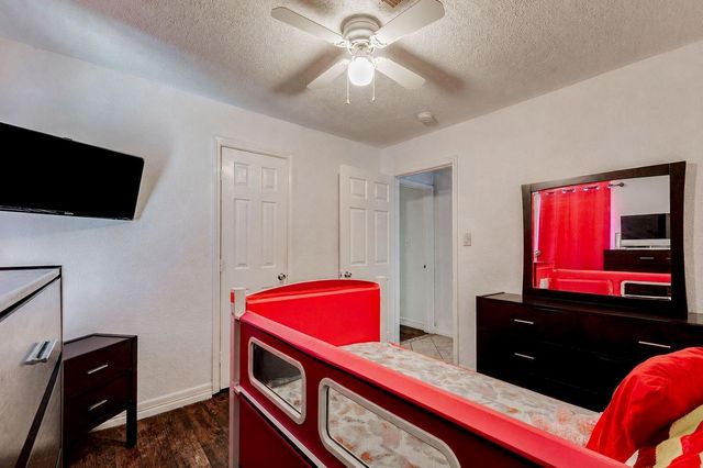 1607 Beusch Drive, Pasadena, TX 77502