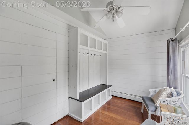 415 Leon Road, Walled Lake, MI 48390