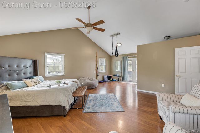 415 Leon Road, Walled Lake, MI 48390