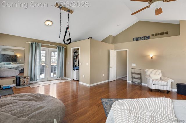 415 Leon Road, Walled Lake, MI 48390