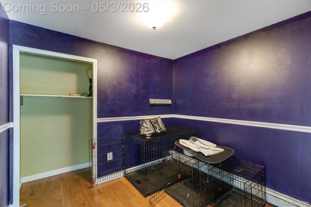 415 Leon Road, Walled Lake, MI 48390