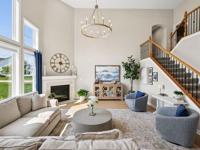 11607 Poppyseed Drive, Plain City, OH 43064