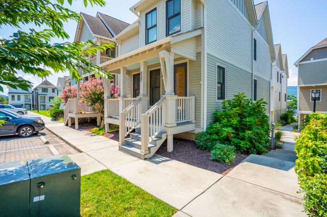 537 Mariner Way, Chattanooga, TN 37402