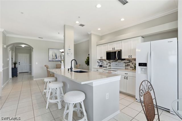 8600 Cedar Hammock CIR 1345, Naples, FL 34112