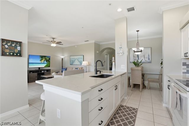 8600 Cedar Hammock CIR 1345, Naples, FL 34112