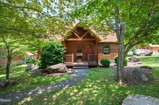 143 White Oak Resort Way Way, Gatlinburg, TN 37738