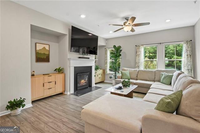 743 Brecklin Lane, Woodstock, GA 30188