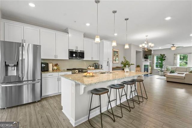 743 Brecklin Lane, Woodstock, GA 30188