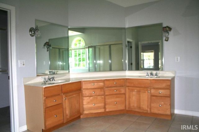 901 HARVARD Terrace, Frankfort, IN 46041