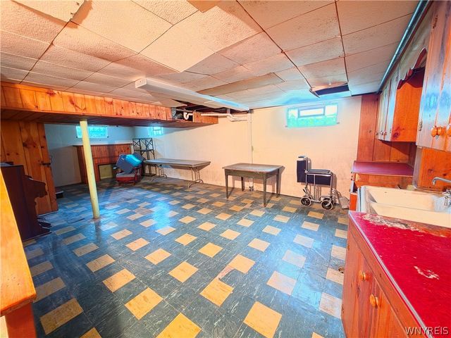2939 Niagara Avenue, Niagara Falls, NY 14305