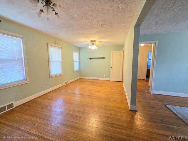 2939 Niagara Avenue, Niagara Falls, NY 14305