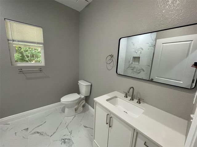 634 NE 15 TERRACE, Gainesville, FL 32641