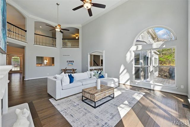 403 Chukker Valley, Ellisville, MO 63021