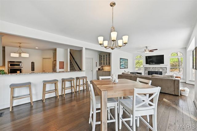 403 Chukker Valley, Ellisville, MO 63021