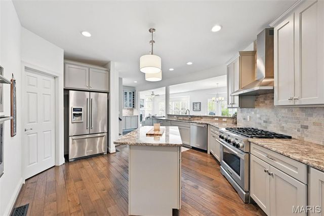 403 Chukker Valley, Ellisville, MO 63021