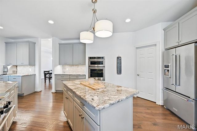 403 Chukker Valley, Ellisville, MO 63021