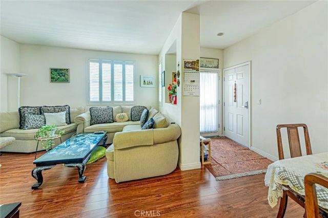 735 Francesca 202, Walnut, CA 91789